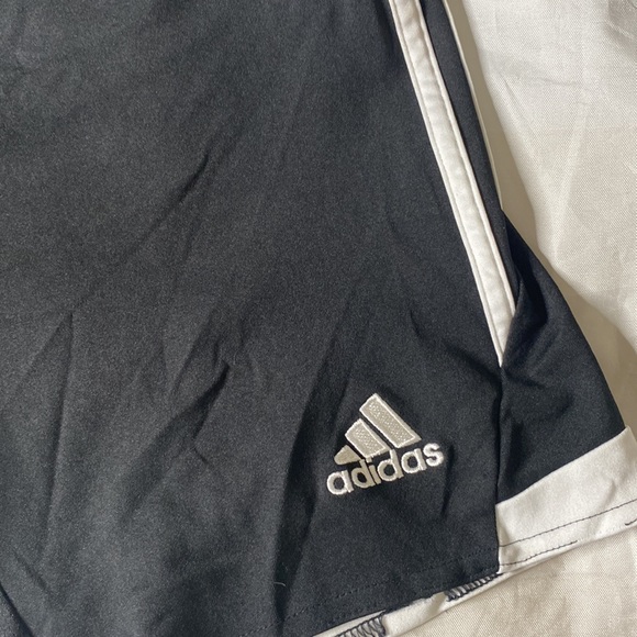 Adidas medium climacool shorts - Picture 2 of 6